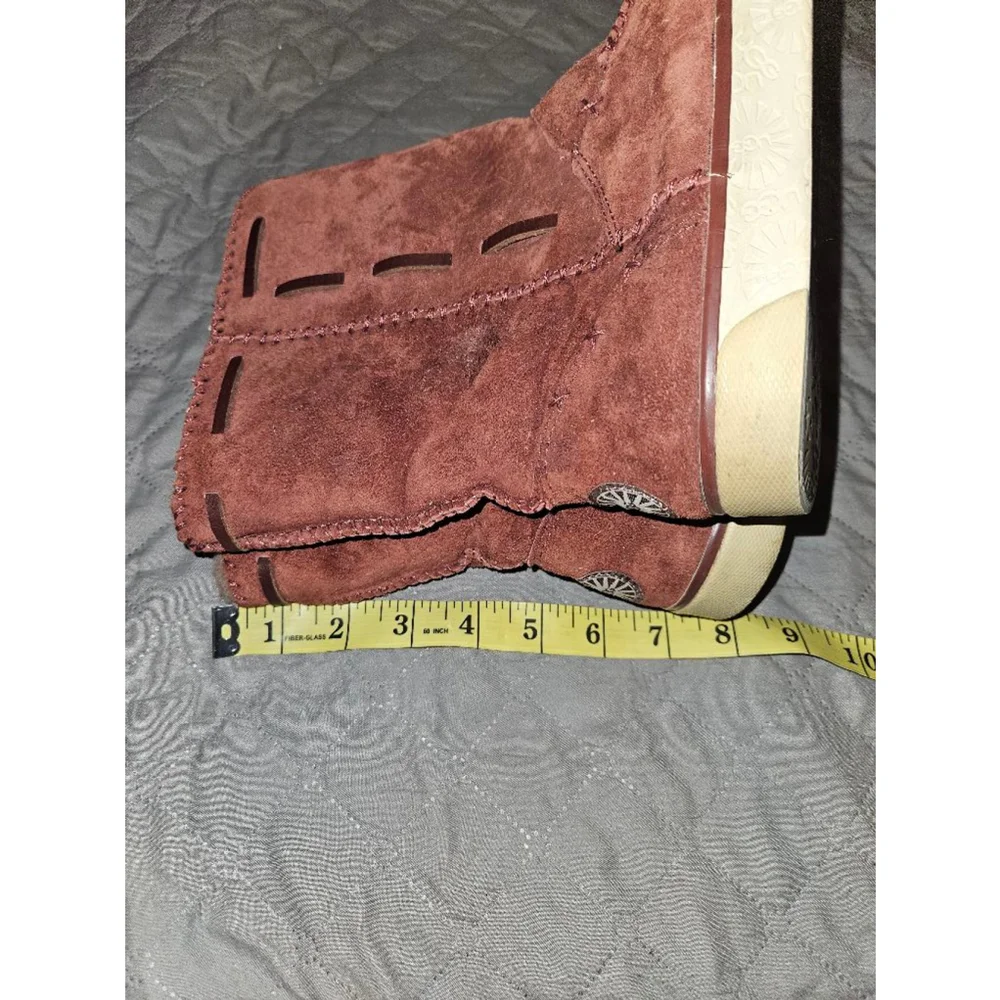 UGG Australia Russet Suede Sheepskin Boots Brown Women's Size 8